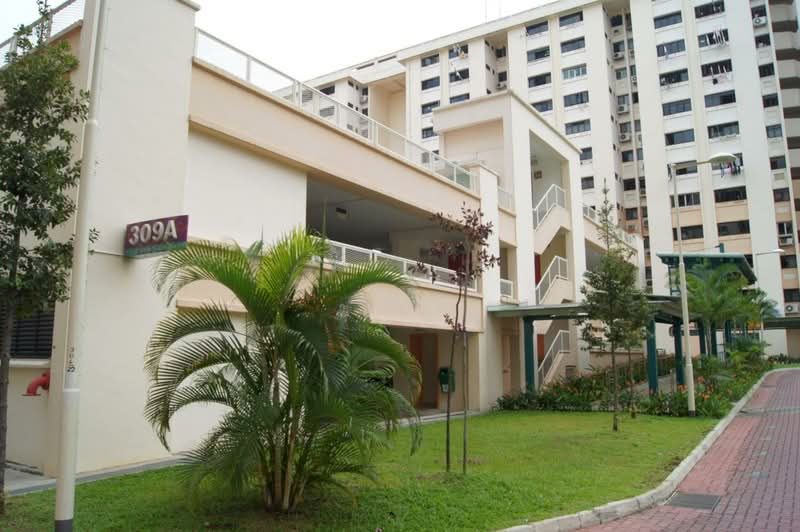 309 Clementi Avenue 4 — photo 11