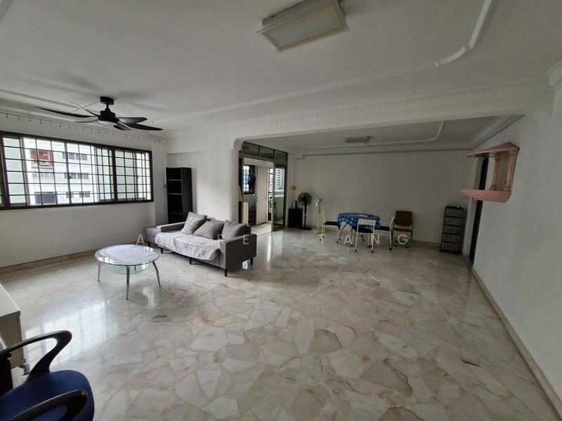 888A Tampines Street 81 — photo 1