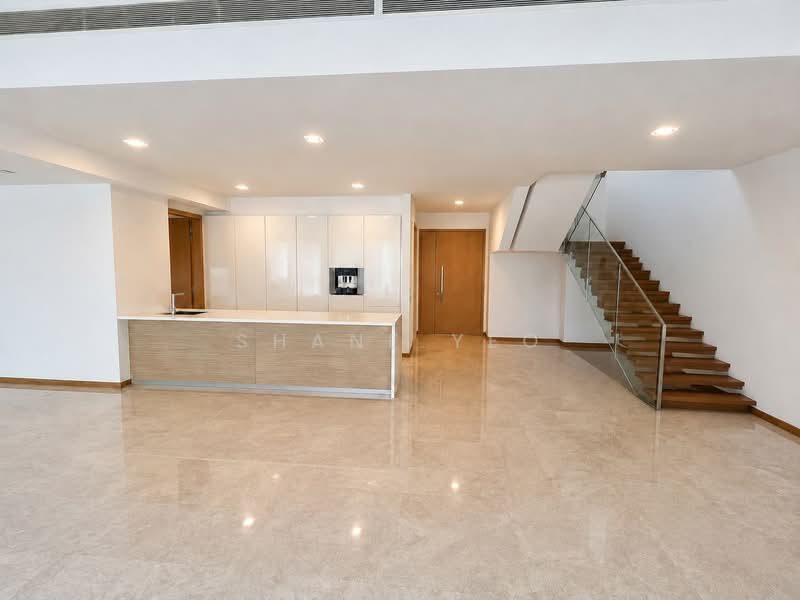 Marina Bay Residences — photo 6