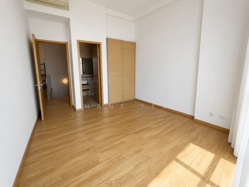 Marina Bay Residences — photo 14
