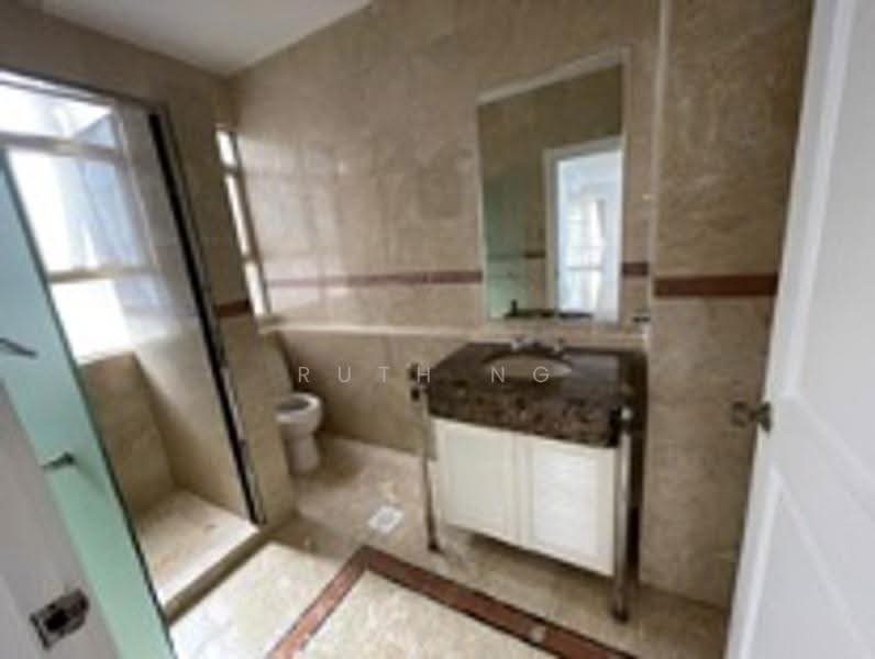 Leonie Condotel — photo 18