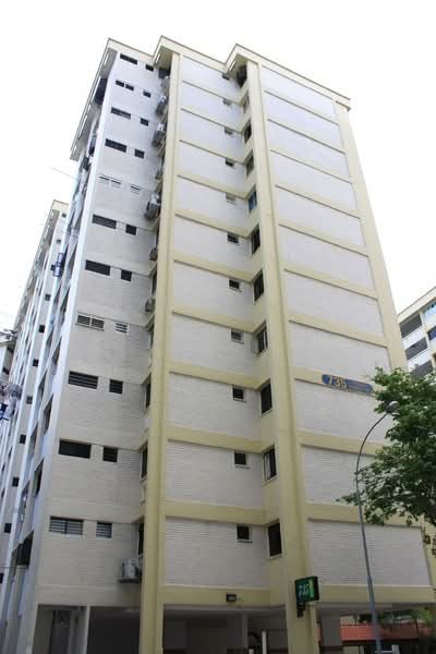 735 Yishun Street 72 — photo 4