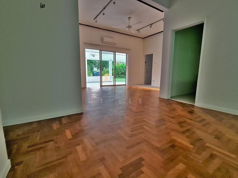 Holland Grove Henry Park Mt Sinai Dover MRT — photo 17