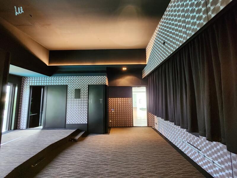 The Atrium House of Bukit Timah. Full of Natural Light!Professional Cinema Room — photo 16
