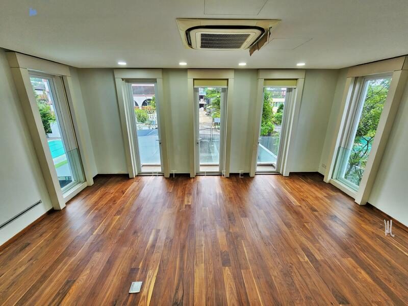The Atrium House of Bukit Timah. Full of Natural Light!Professional Cinema Room — photo 17