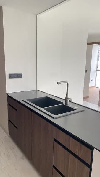 Coastline Residences — photo 2
