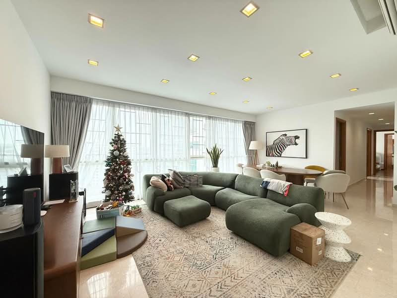 Goldenhill Park Condo — photo 1
