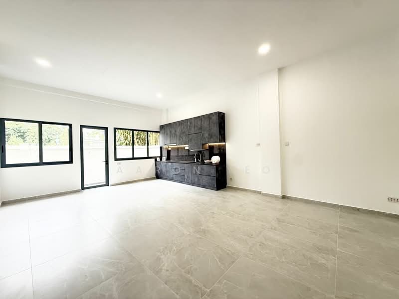 Seletar Hills Estate — photo 8