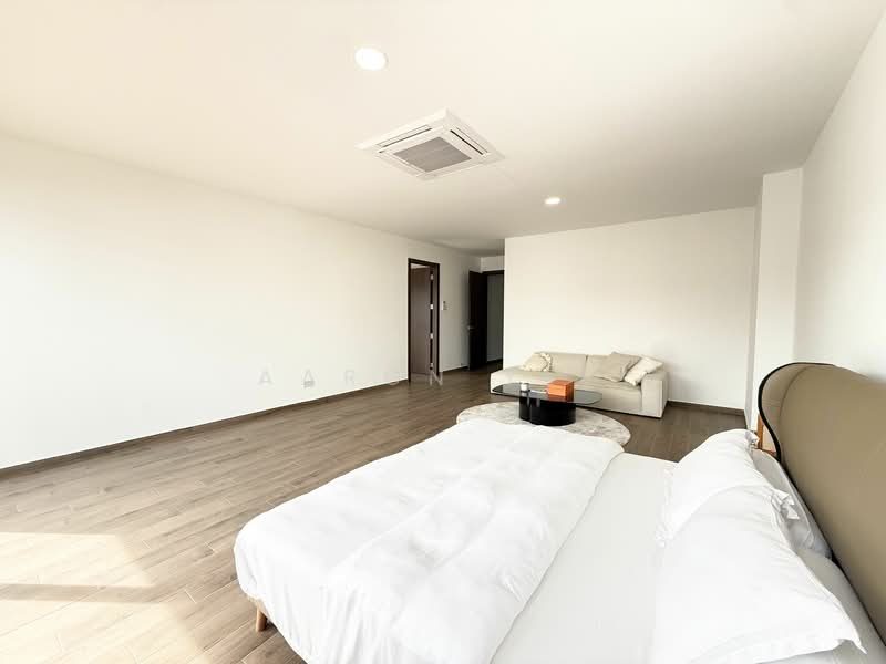 Seletar Hills Estate — photo 13