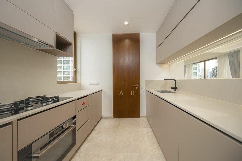 33 Devonshire — photo 2