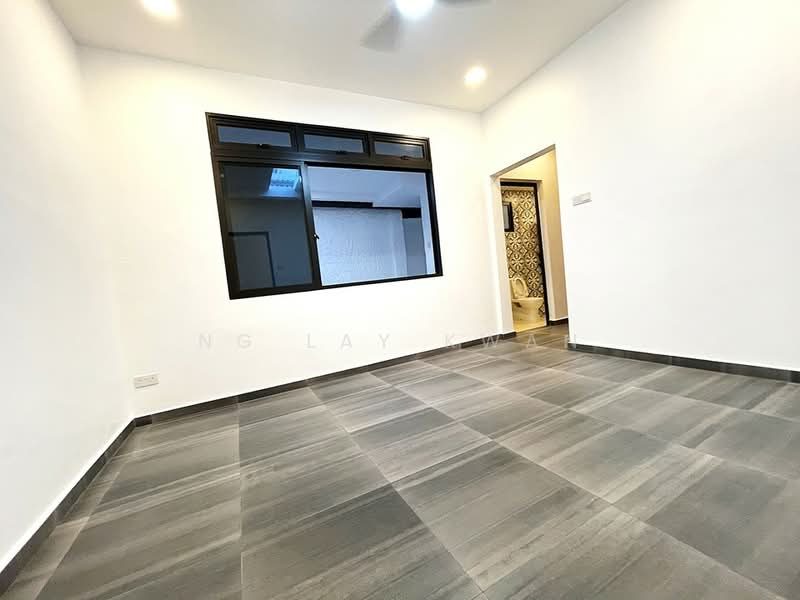 ⭐Serangoon Garden - Rare & Move-In Condition Single Storey Terrace ⭐ — photo 5