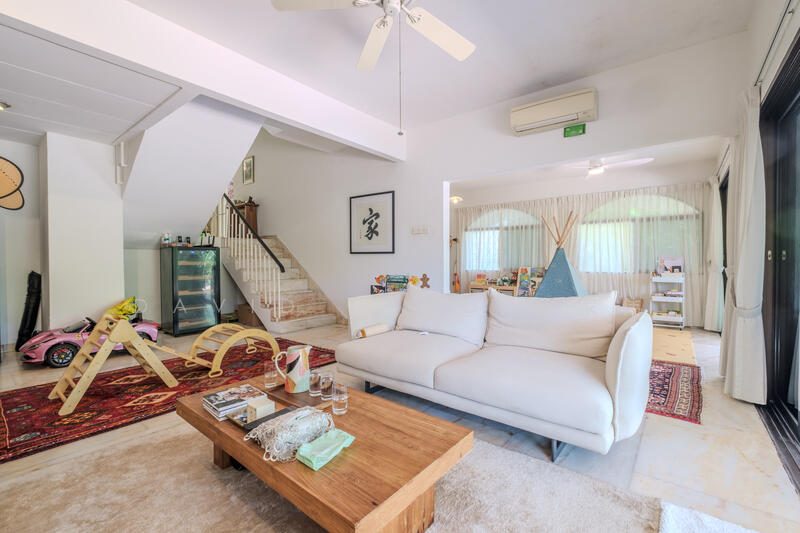⭐️ Charming Detached On Elevated Land, Sunset Vicinity ⭐️ — photo 4