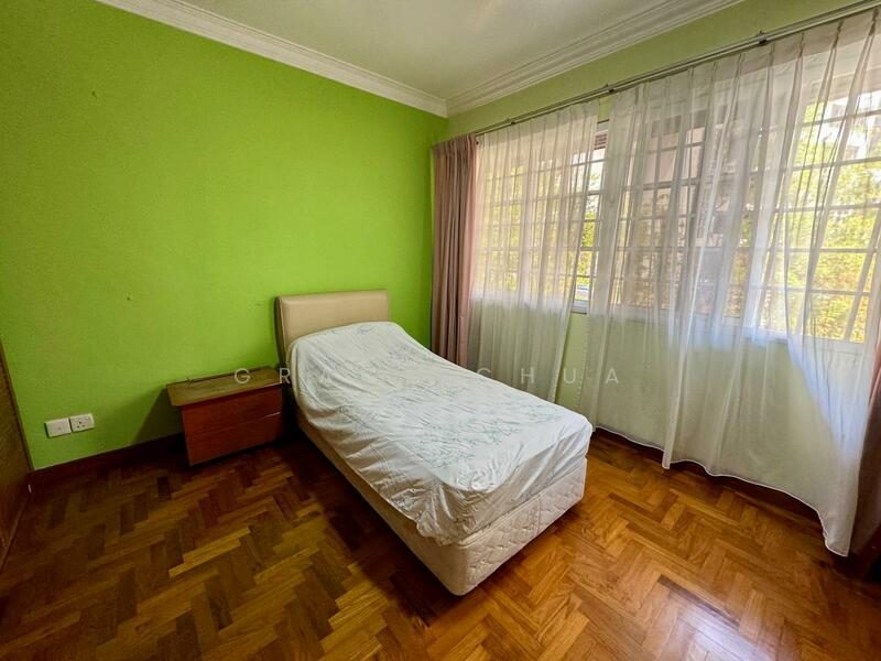 Master Bedroom near MRT for Rent — photo 3