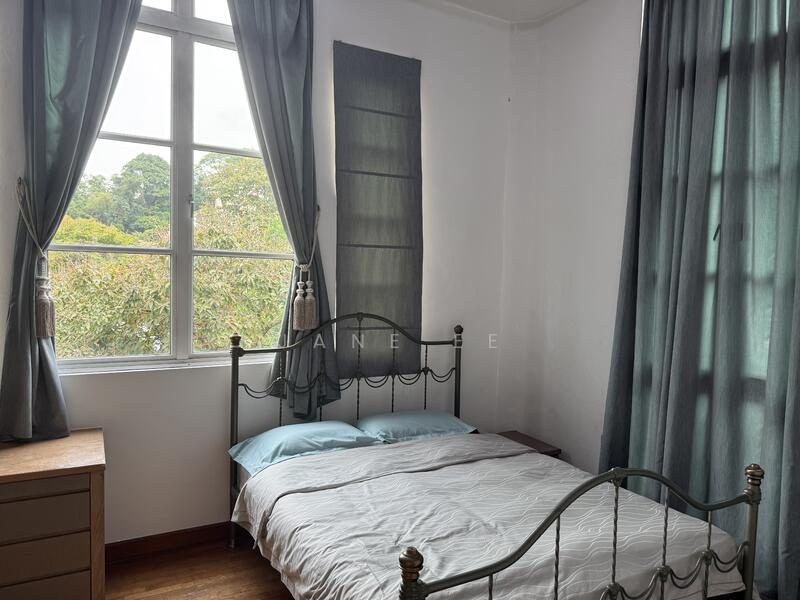 Burgundy Hill — photo 15