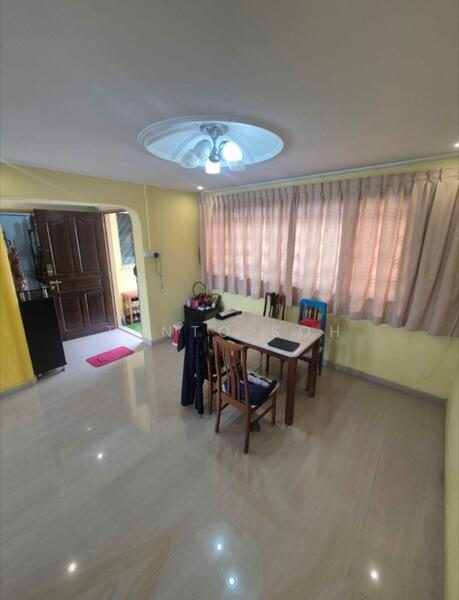 327 Jurong East Street 31 — photo 4