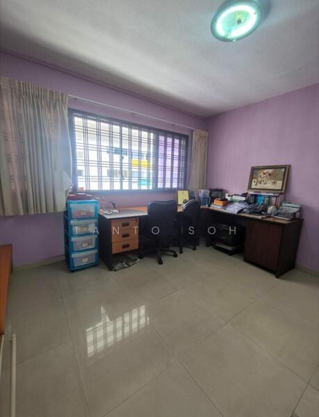 327 Jurong East Street 31 — photo 8