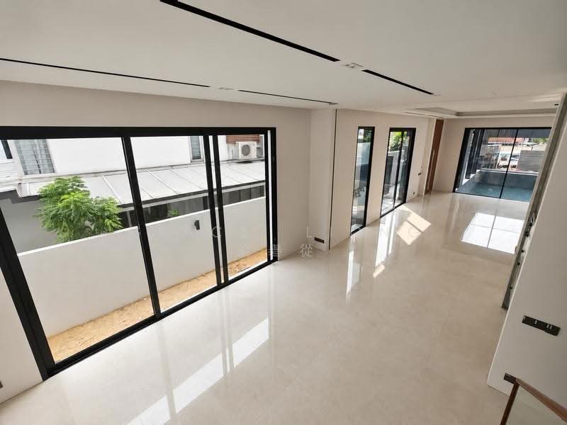 Open House! Brand New Bungalow in Bukit Timah — photo 4