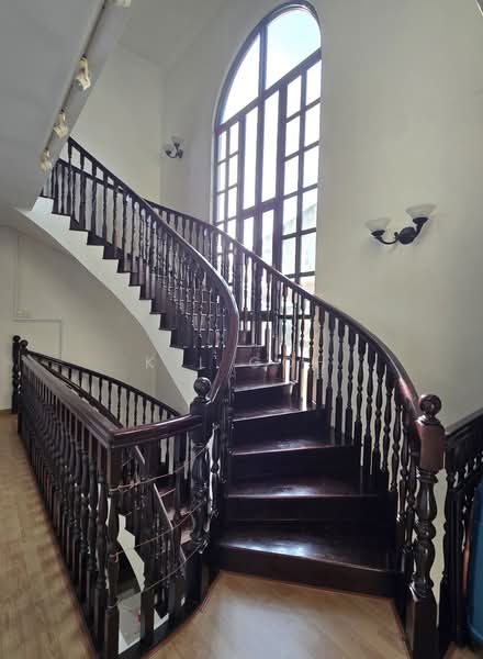 ⭐️⭐️LANDED7772@GOOD SIZE DETACHED AT KEMBANGAN WALK TO MRT ONLY $15XX PSF — photo 16