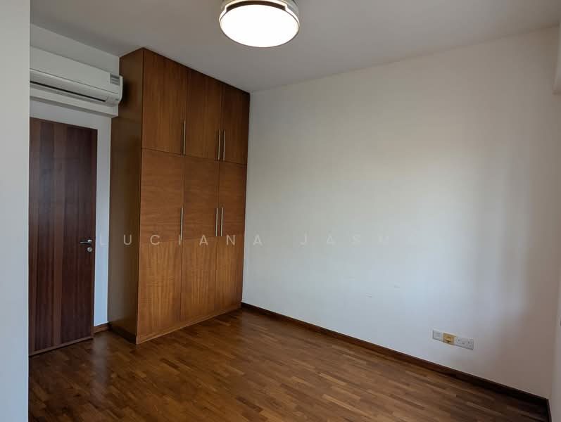 Palm Grove Condo — photo 5