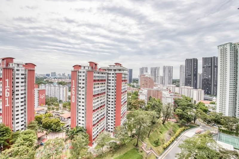 Stirling Residences — photo 4