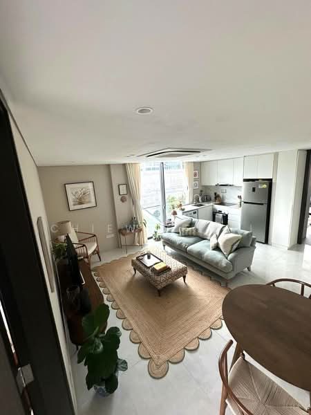 Single Floor 2 Bedroom Unit Within a Landed House — photo 1