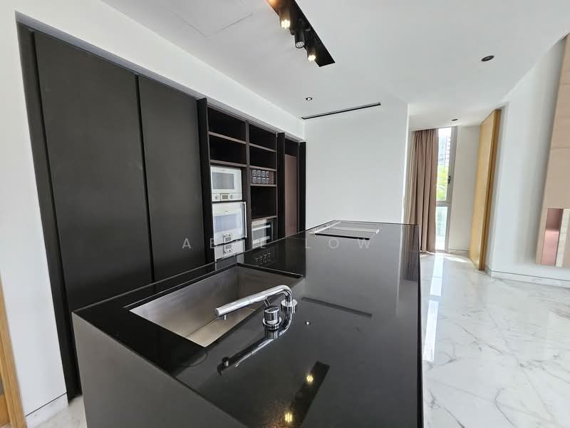 White House Residence — photo 13