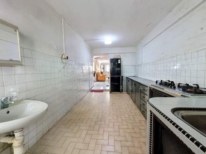 208 Yishun Street 21 — photo 12