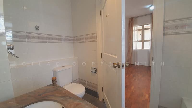 Leonie Condotel — photo 15