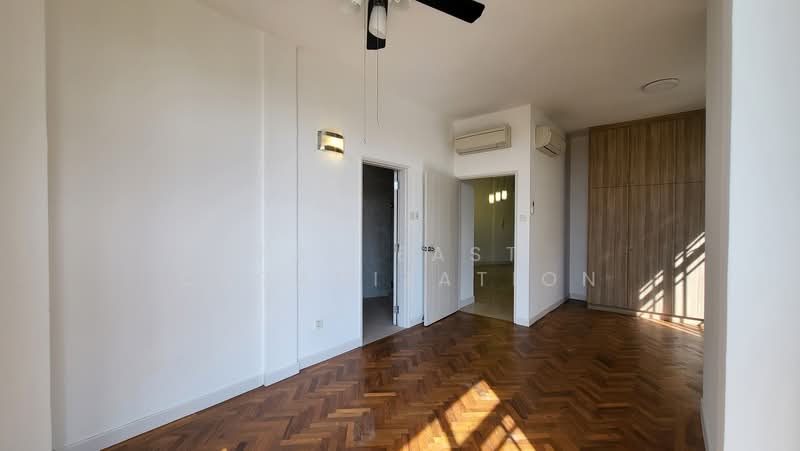 Orange Regency — photo 11
