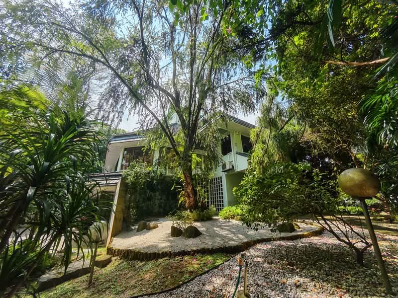 Priced to Sell. Elevated Land. Rebuild to Enjoy Unblock View — photo 2