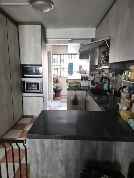 185 Bukit Batok West Avenue 6 — photo 2