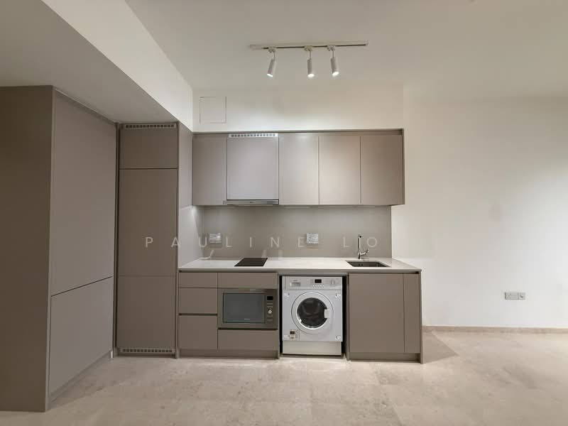 Seaside Residences — photo 3