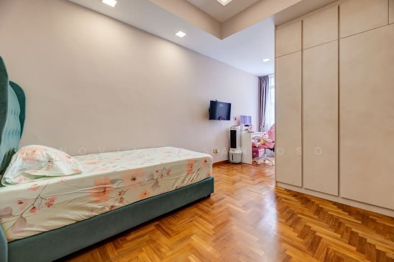 Loyang Villas — photo 12