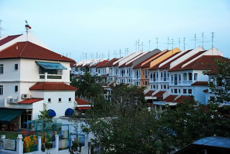 Loyang Villas — photo 16