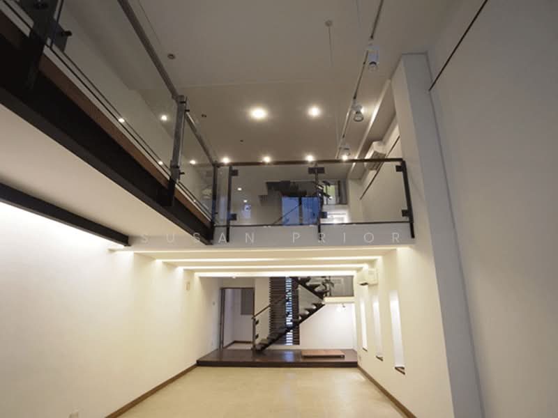 Emerald Hill a Complete Conserved Glam House — photo 7