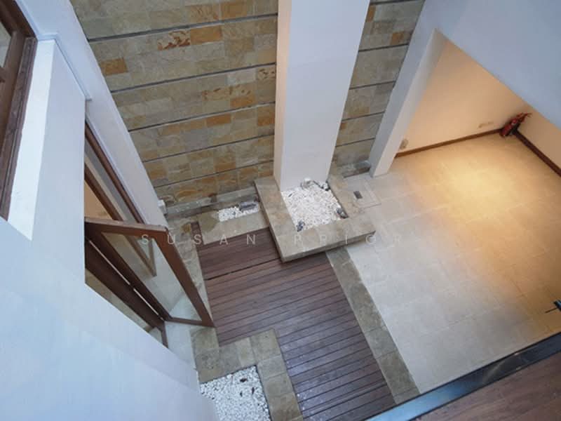 Emerald Hill a Complete Conserved Glam House — photo 13