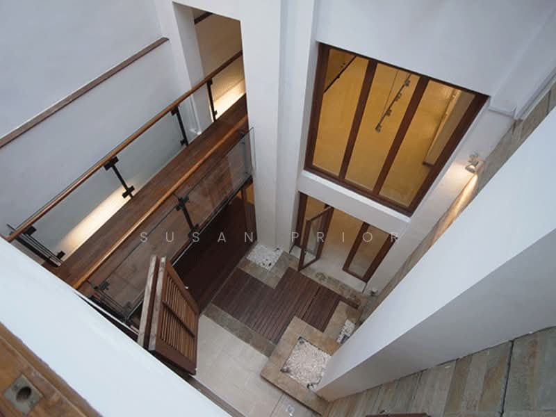 Emerald Hill a Complete Conserved Glam House — photo 17
