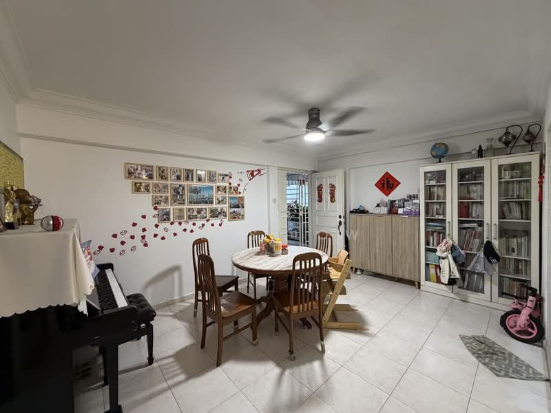 532 Woodlands Drive 14 — photo 2