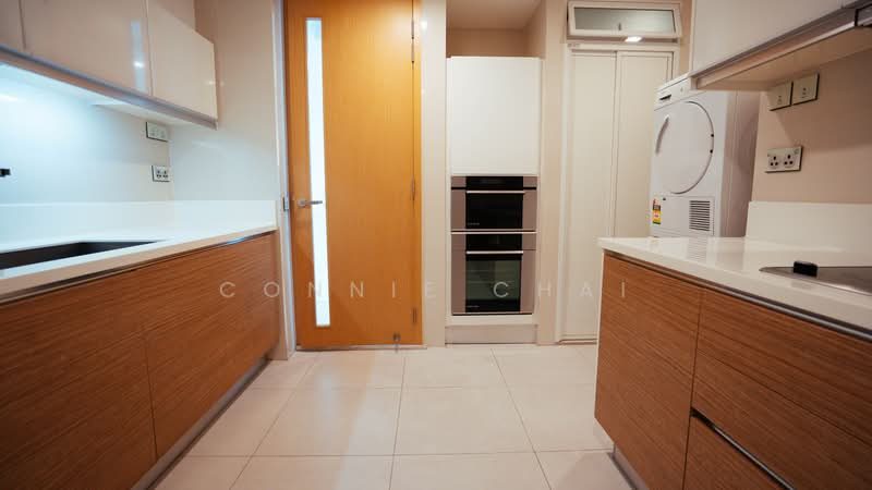 Marina Bay Residences — photo 5