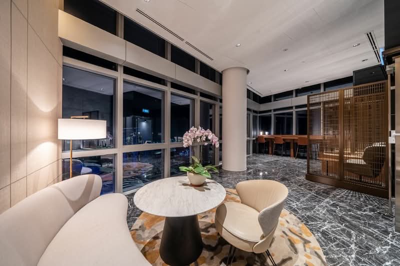 Marina Bay Residences — photo 26