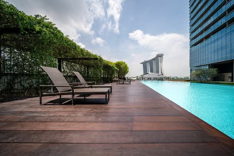 Marina Bay Residences — photo 33