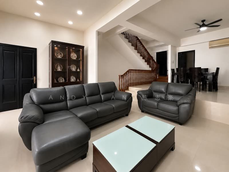 Loyang Villas — photo 1