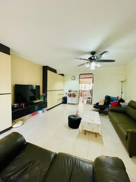 225 Serangoon Avenue 4 — photo 2