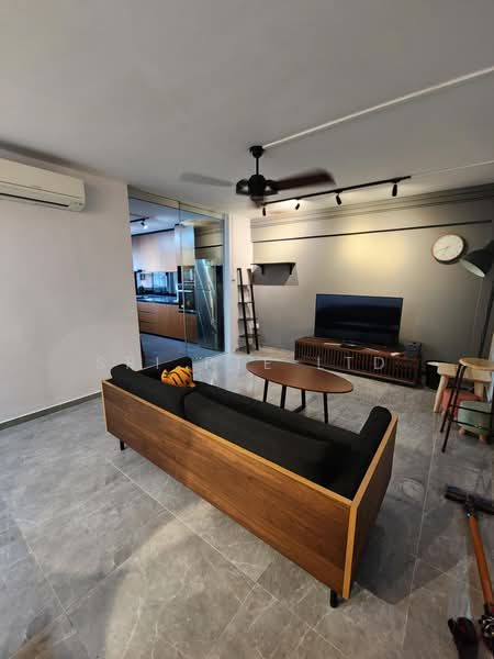 459 Tampines Street 42 — photo 2