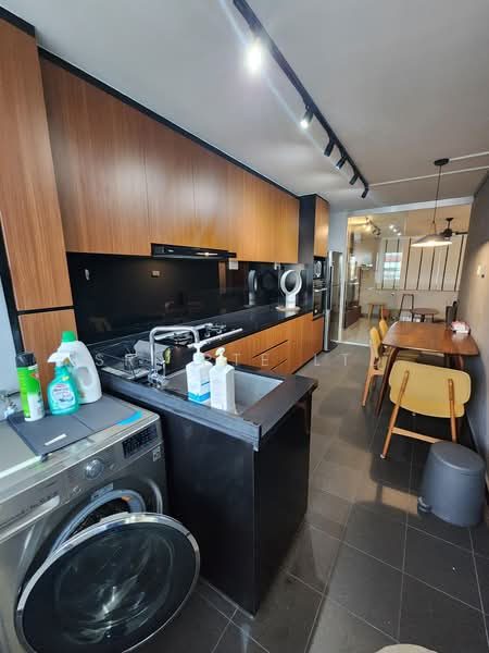 459 Tampines Street 42 — photo 5