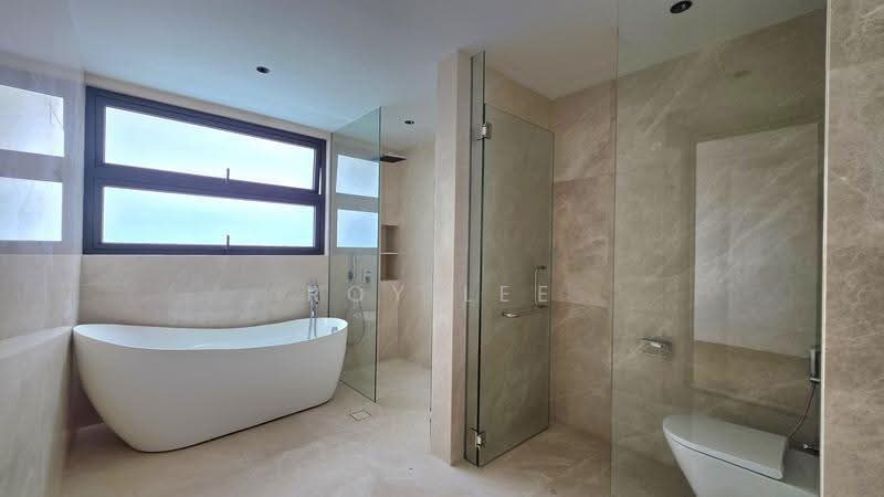 $13.98M Brand New Freehold Detached Pool Lift 5090sf Matlock Rise — photo 11