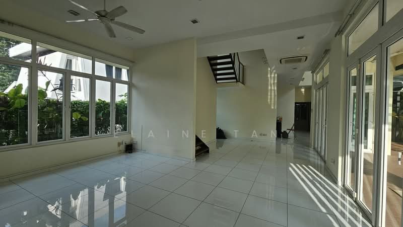 Merryn Road Bungalow with Pool — photo 5