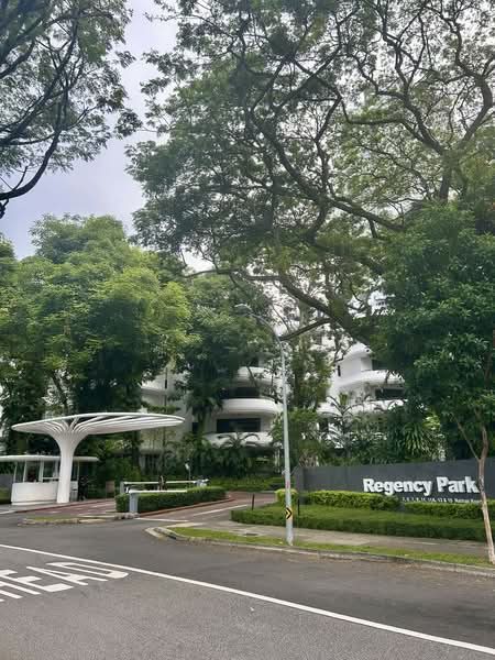 Regency Park — photo 20