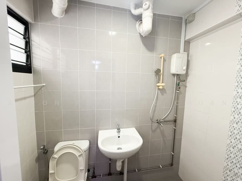 825 Woodlands Street 81 — photo 10