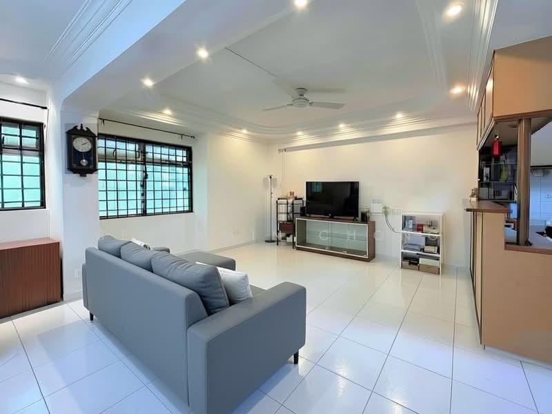 347 Tampines Street 33 — photo 1